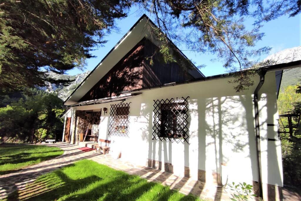 El Chalet De La Poza - Rio, Barbacoa, Wifi, Zona De Trabajo, Vistas. Lebena Eksteriør bilde