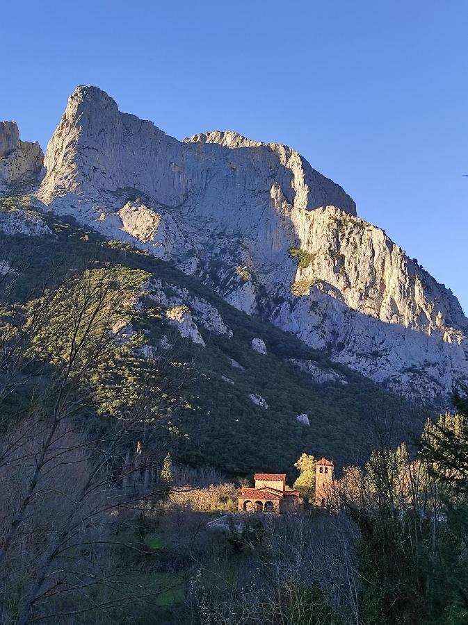 El Chalet De La Poza - Rio, Barbacoa, Wifi, Zona De Trabajo, Vistas. Lebena Eksteriør bilde