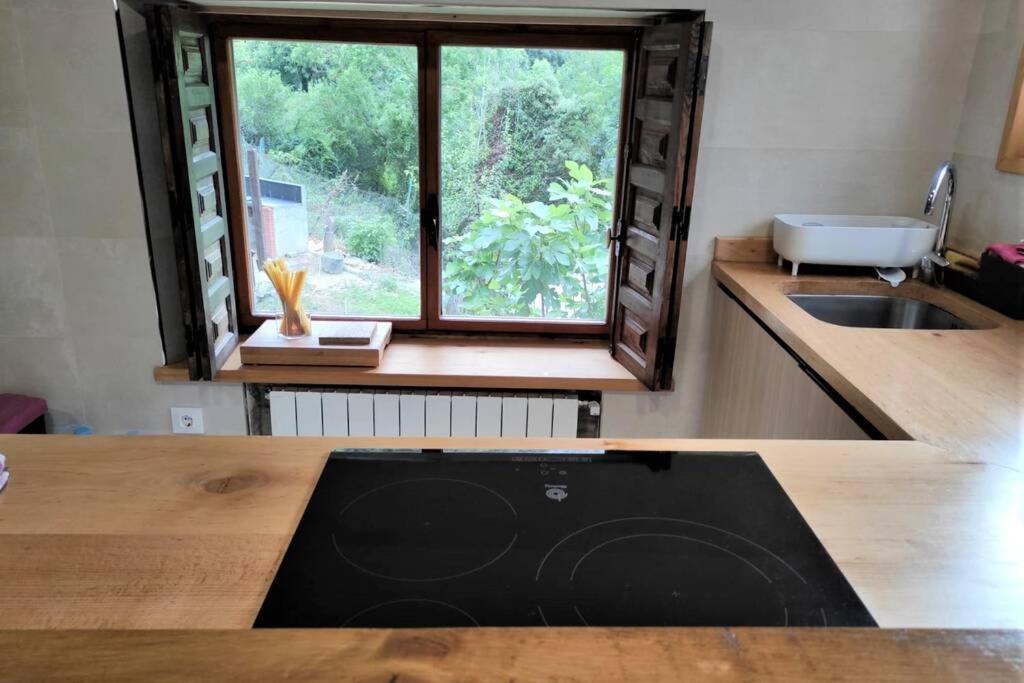 El Chalet De La Poza - Rio, Barbacoa, Wifi, Zona De Trabajo, Vistas. Lebena Eksteriør bilde