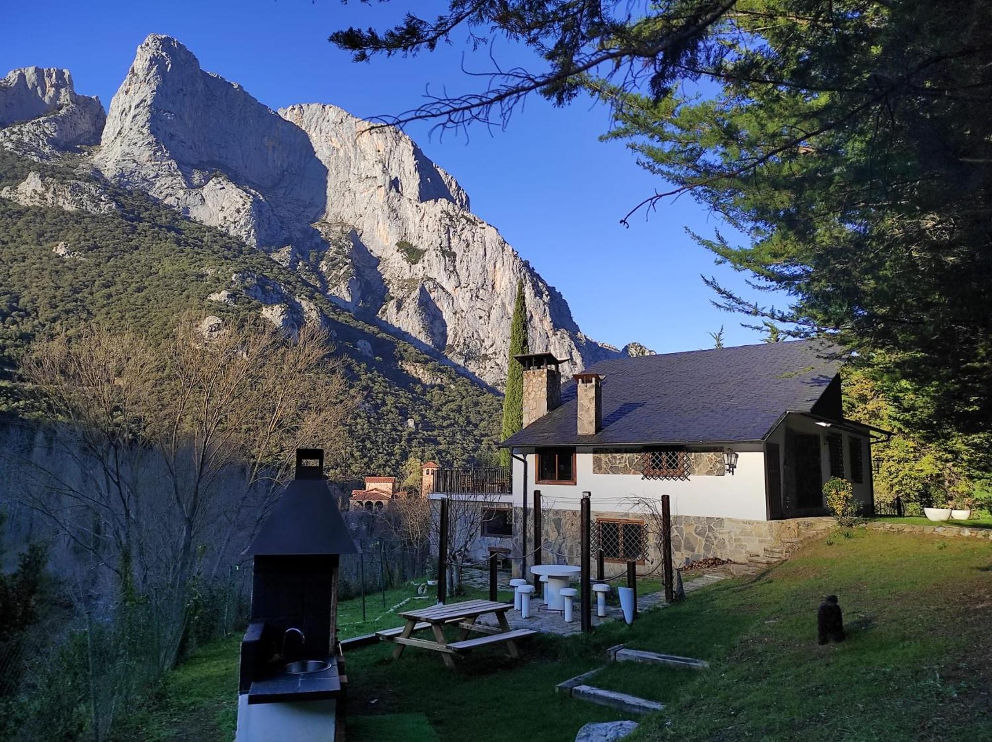 El Chalet De La Poza - Rio, Barbacoa, Wifi, Zona De Trabajo, Vistas. Lebena Eksteriør bilde
